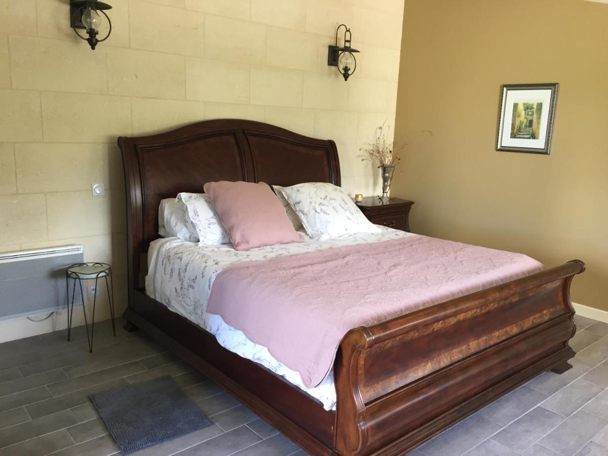 Bed and Breakfast Chateau Couchebout Pugnac Exterior foto